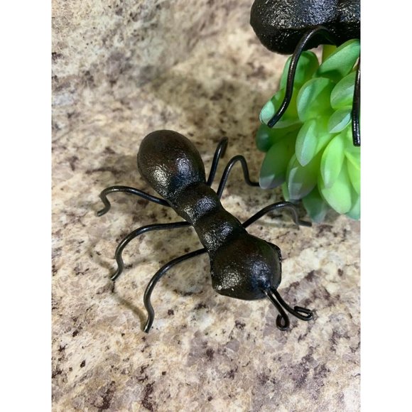 Set of 2 SOLID Metal Yard BLACK ANT WHIMSICAL Garden Decor Home Outdoor HL6 - Picture 4 of 6